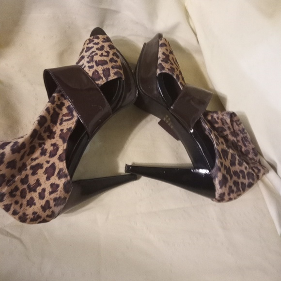 Slip on high heels size 10 Animal Print - Picture 7 of 8